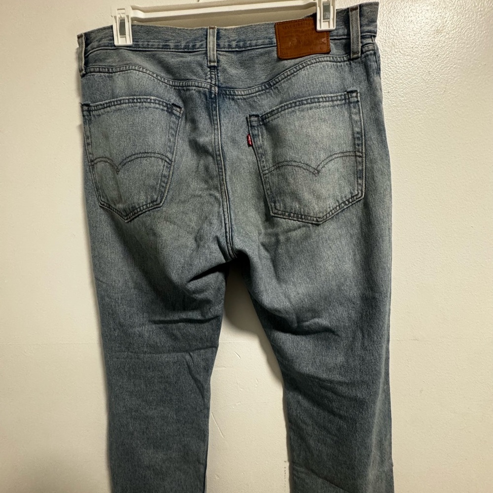 Levi's Light Blue Men's Straight Jeans - Picture 2 of 12